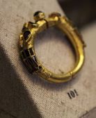 ���-������0010